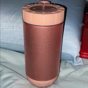Cosimo Bluetooth speaker
